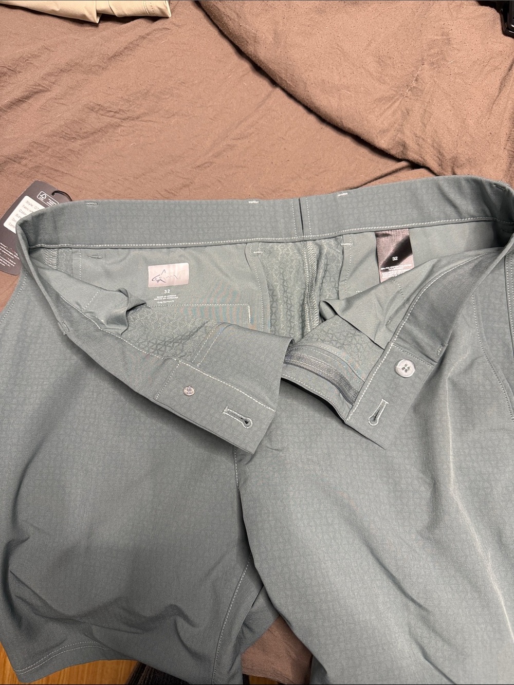 Greg Norman Collection Men's Chino Shorts in Sage Green